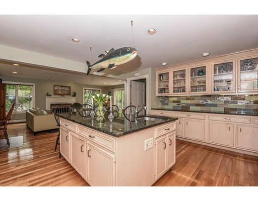101 Harbor Ave, Marblehead, MA 01945 photo 8