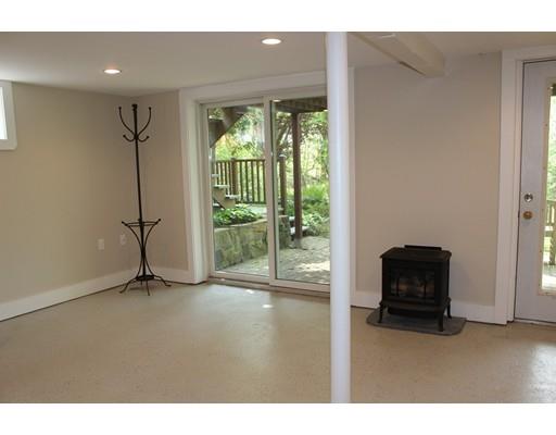 21 Willow Rd, Marblehead, MA 01945 photo 14