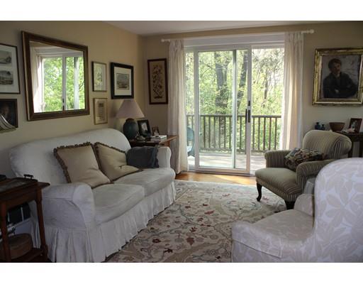 21 Willow Rd, Marblehead, MA 01945 photo 5