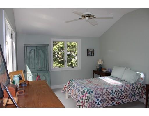 21 Willow Rd, Marblehead, MA 01945 photo 11