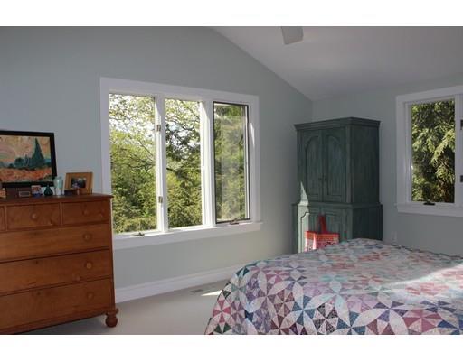 21 Willow Rd, Marblehead, MA 01945 photo 10