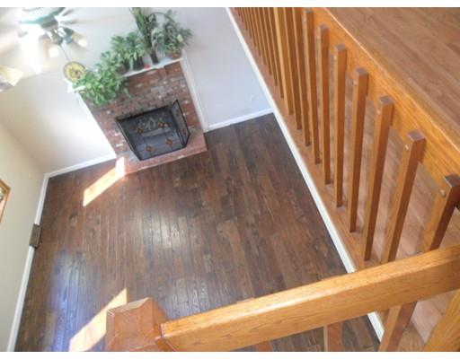 30 County Rd E, Raynham, MA 02767 photo 4