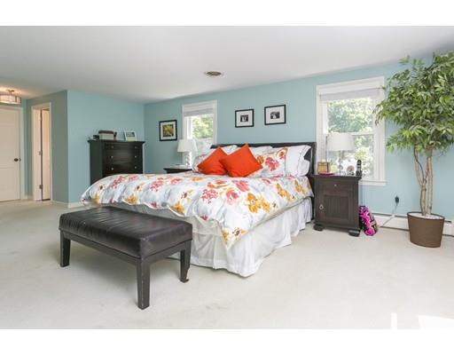 14 Village Ln, Hingham, MA 02043 photo 16