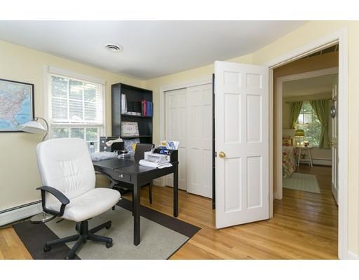 14 Village Ln, Hingham, MA 02043 photo 15