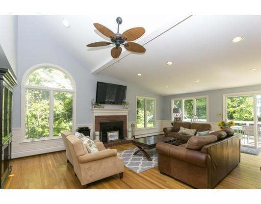 14 Village Ln, Hingham, MA 02043 photo 6