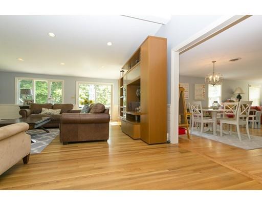 14 Village Ln, Hingham, MA 02043 photo 10
