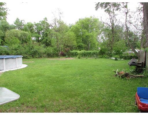 15 Daviston St, Springfield, MA 01108 photo 7