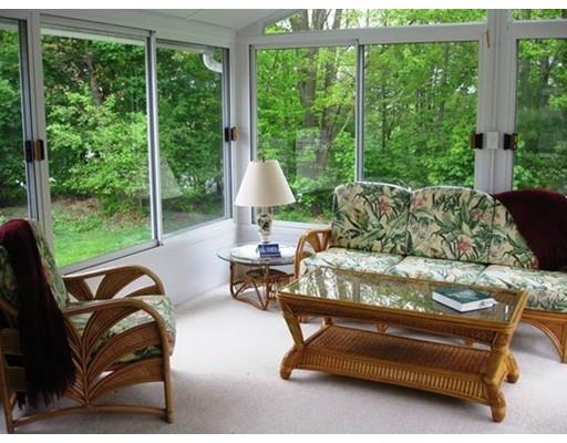 45 Oak Knls, Worcester, MA 01609 photo 8