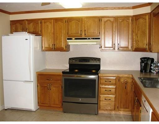 45 Oak Knls, Worcester, MA 01609 photo 6
