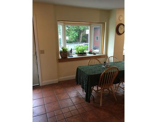72 Harvard St, Springfield, MA 01109 photo 3