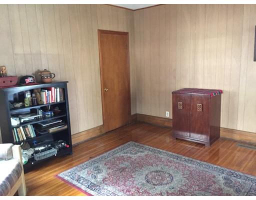 72 Harvard St, Springfield, MA 01109 photo 8