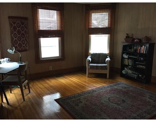 72 Harvard St, Springfield, MA 01109 photo 9