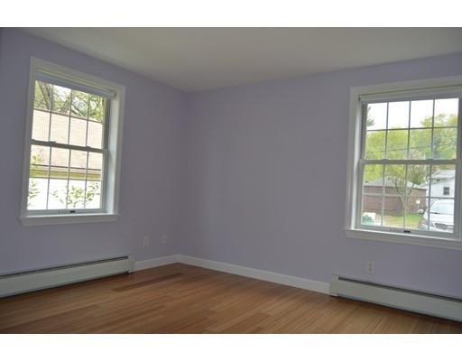 27 Worcester Ave, Hudson, MA 01749 photo 17