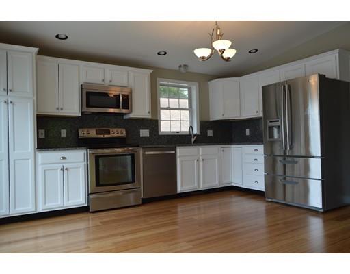 27 Worcester Ave, Hudson, MA 01749 photo 5