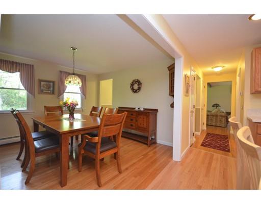 30 Maple Ln, Sutton, MA 01590 photo 7