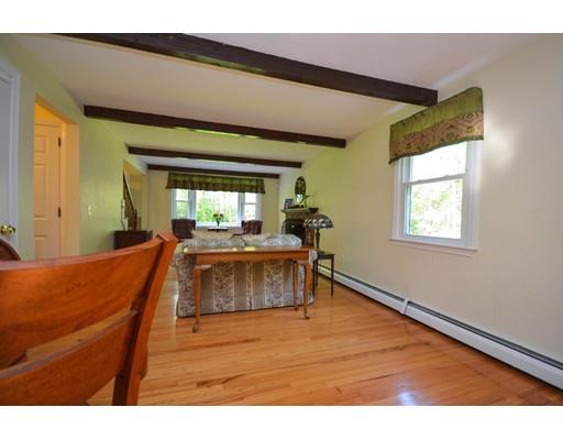 30 Maple Ln, Sutton, MA 01590 photo 12