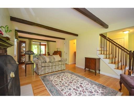 30 Maple Ln, Sutton, MA 01590 photo 11
