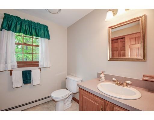 8 Ayer Rd, Acton, MA 01720 photo 10