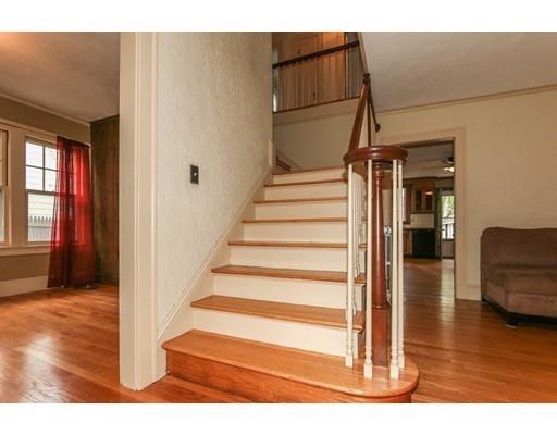 34 Rencelau St, Springfield, MA 01118 photo 11