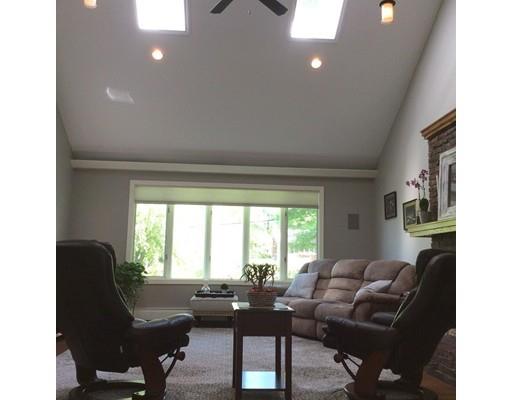 6 Snowflake Ln, Canton, MA 02021 photo 6