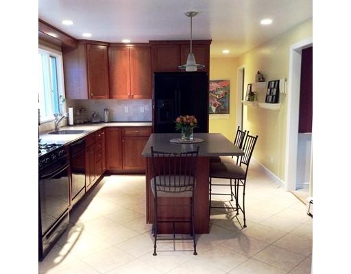 6 Snowflake Ln, Canton, MA 02021 photo 3