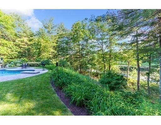 18 Goss Pond Rd, Upton, MA 01568 photo 10