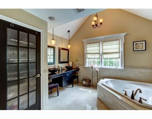 18 Goss Pond Rd, Upton, MA 01568 photo 24