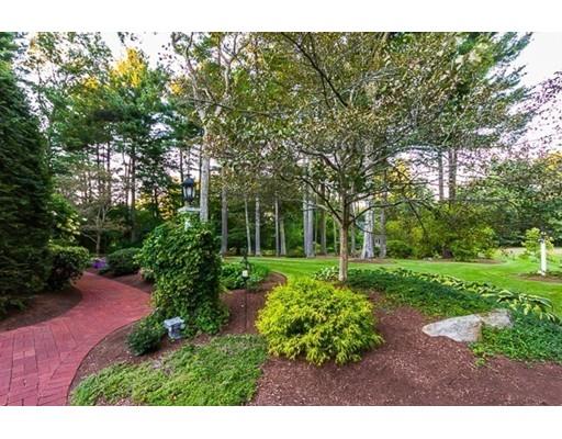 18 Goss Pond Rd, Upton, MA 01568 photo 3