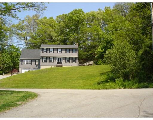 51 Christopher Dr, Dracut, MA 01826 photo 1