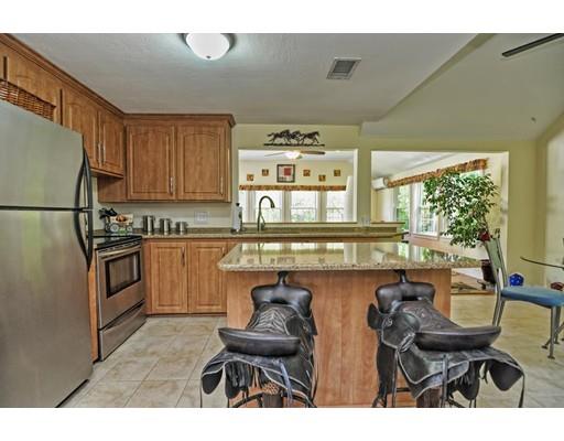 69 Ridge Rd, Upton, MA 01568 photo 2