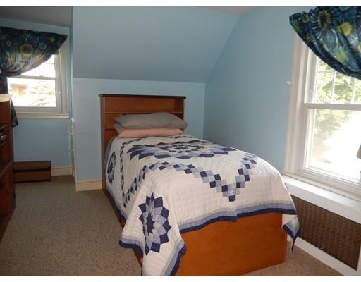 24 Powell Ave, Springfield, MA 01118 photo 17