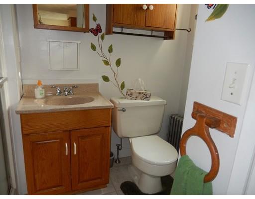 24 Powell Ave, Springfield, MA 01118 photo 9