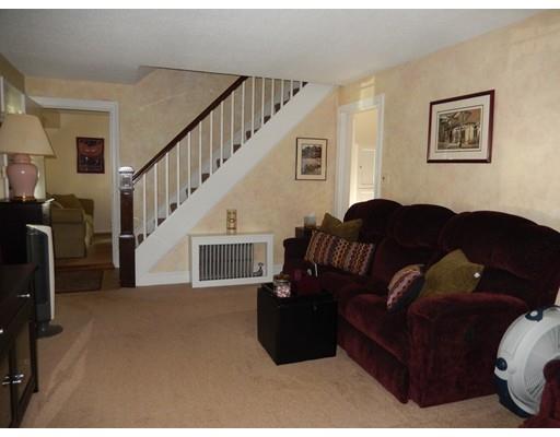 24 Powell Ave, Springfield, MA 01118 photo 7
