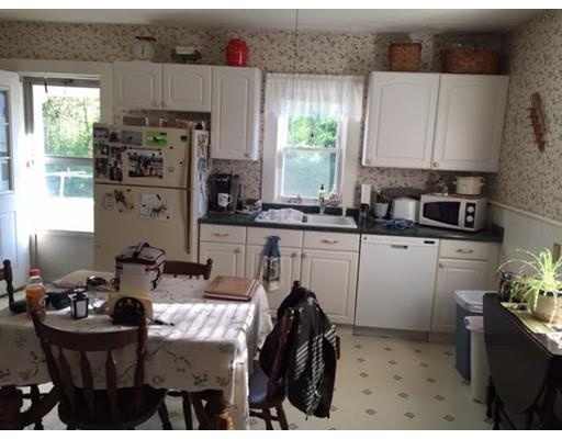 40 Coolidge St, Chicopee, MA 01013 photo 6