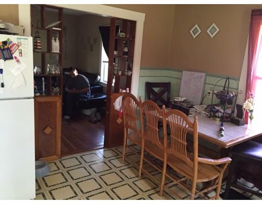 40 Coolidge St, Chicopee, MA 01013 photo 4