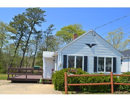 13 Columbia St, Wareham, MA 02571 photo 2