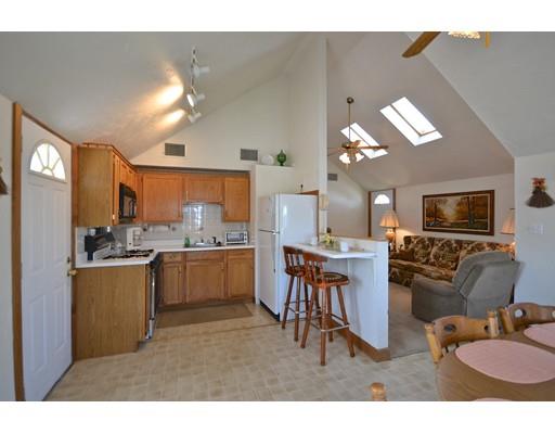 13 Columbia St, Wareham, MA 02571 photo 6