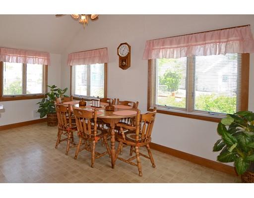 13 Columbia St, Wareham, MA 02571 photo 8