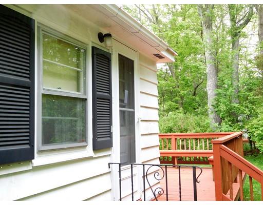 8 Phoenix Rd, Auburn, MA 01501 photo 2