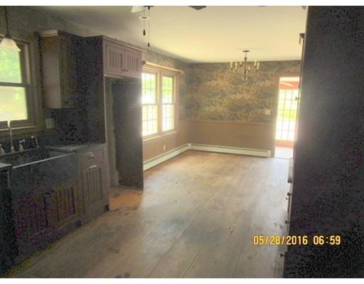24 Hillside Ave, Webster, MA 01570 photo 9