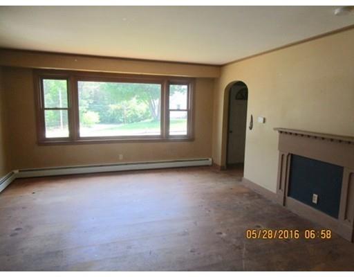 24 Hillside Ave, Webster, MA 01570 photo 10