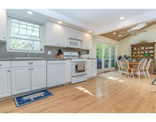 76 Carol Rd, Needham, MA 02492 photo 6
