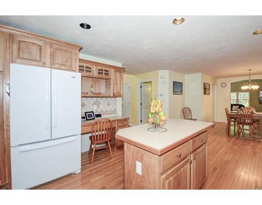 10 Hazelnut St, Acton, MA 01720 photo 7