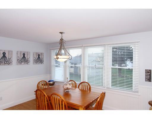 9 Elliot Rd, Mashpee, MA 02649 photo 2