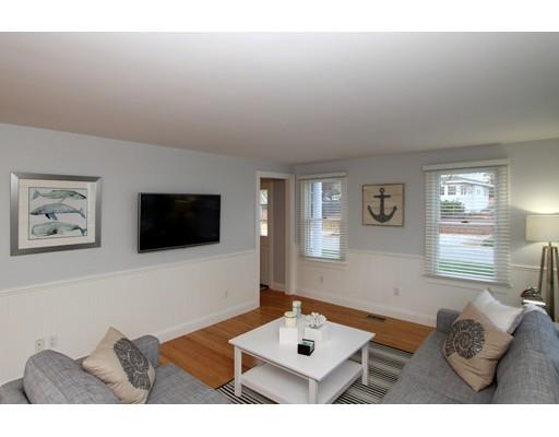 9 Elliot Rd, Mashpee, MA 02649 photo 5