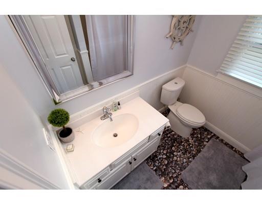 9 Elliot Rd, Mashpee, MA 02649 photo 4