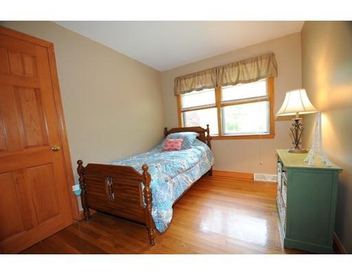20 Pine Tree Dr, Hanover, MA 02339 photo 14