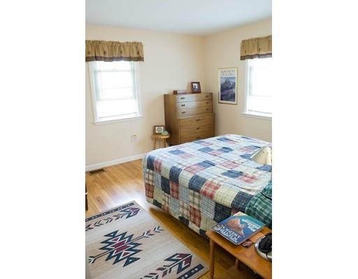 10 Wayside Dr, Danvers, MA 01923 photo 18
