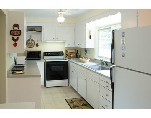 10 Wayside Dr, Danvers, MA 01923 photo 14