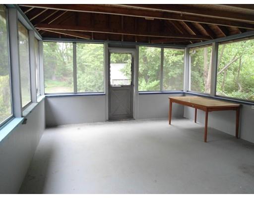 10 Bartlett Rd, Randolph, MA 02368 photo 16